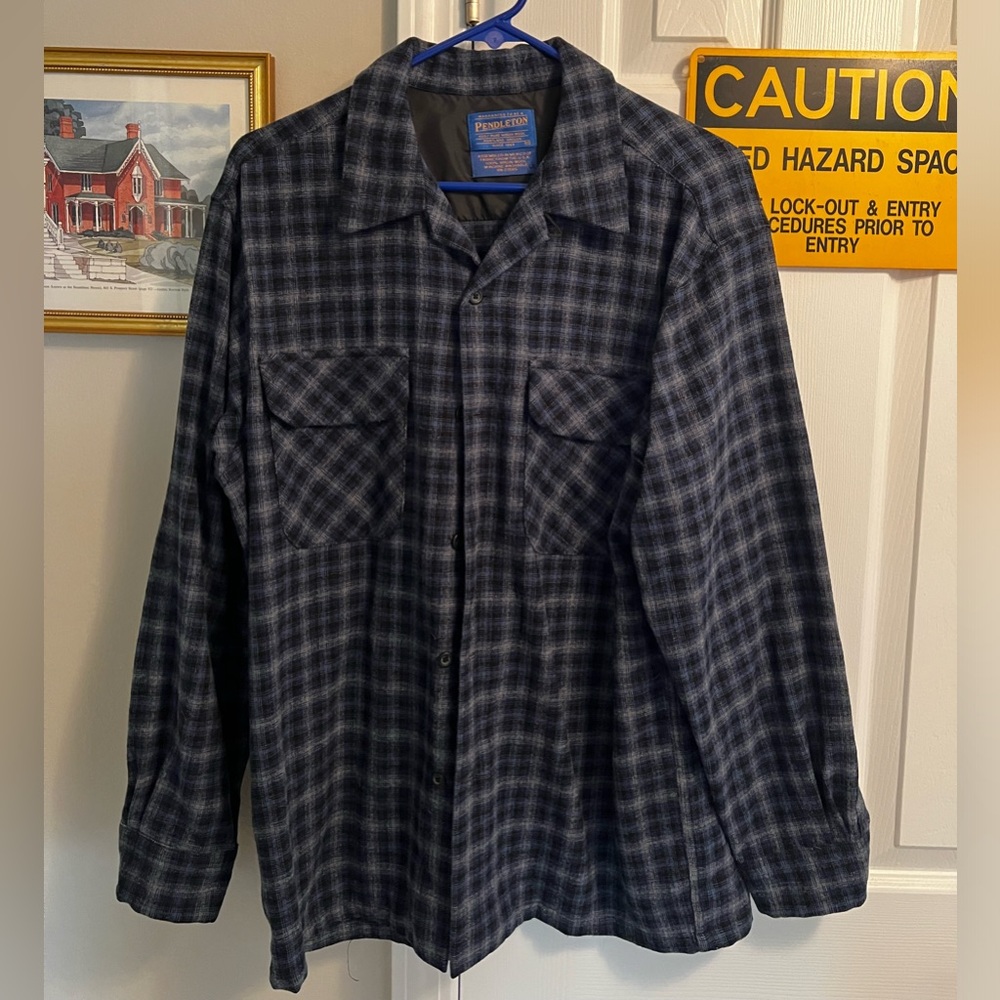 Pendleton Men's Blue/Gray Plaid Jacket. Size medium
